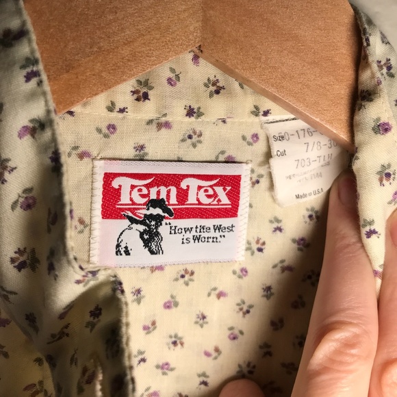 Prairie Western Pearl Snap Button Down Blouse - Picture 4 of 6